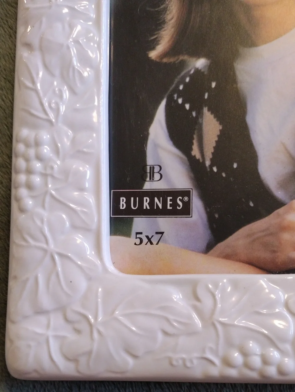 Burnes White Ceramic Embossed Photo Frame - 5x7